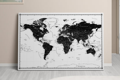 Personalizowana Mapa świata na płótnie w formie tablicy korkowej z pinezkami - Black & White